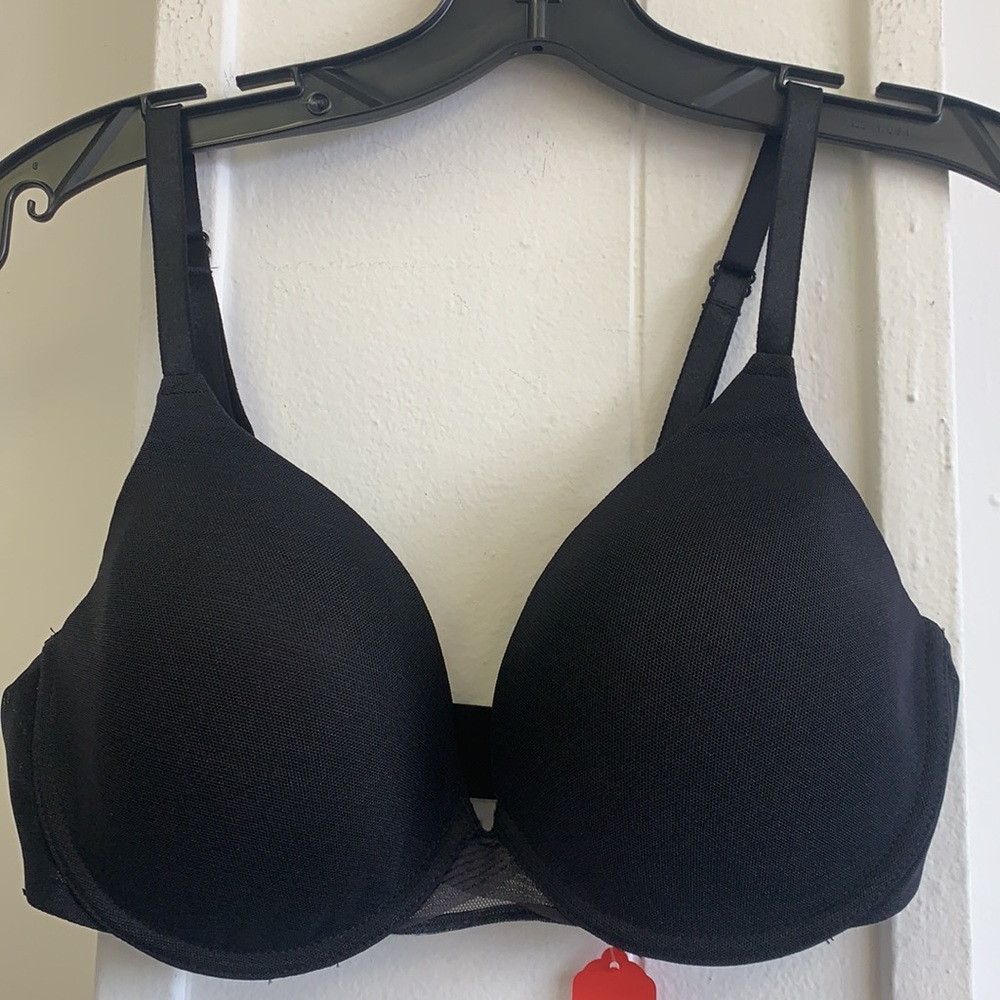 Chantelle Smooth Full Coverage W/Smoothing Back - image 2